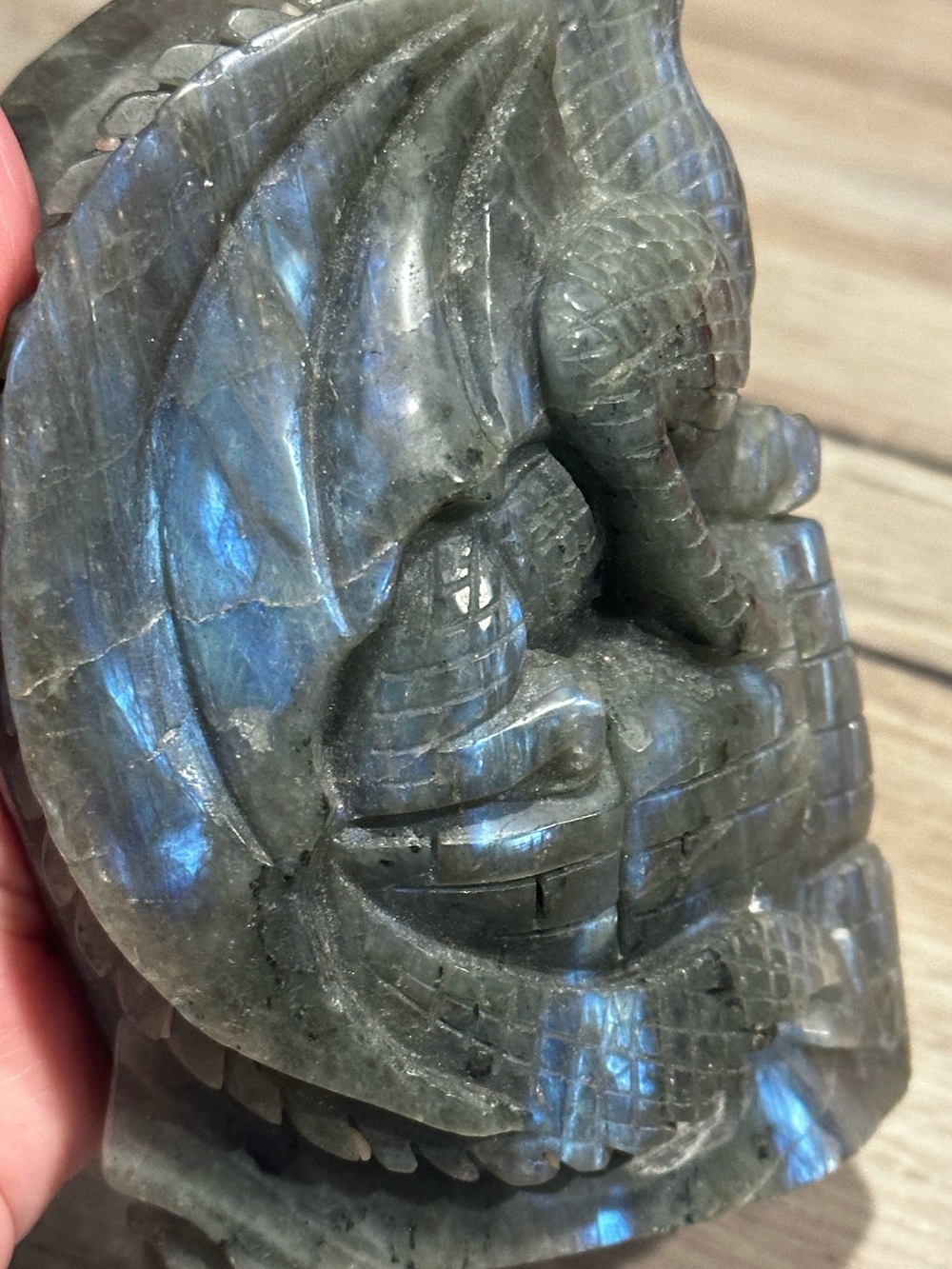 Labradorite Dragon Carving on Castle Tower – Blue Flash – Hand Carved Crystal - Picture 4 of 7